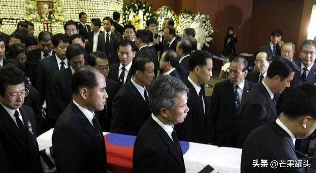朝方二号人物惊天叛逃，上千武警及装甲车严防死守，阻止事态激化