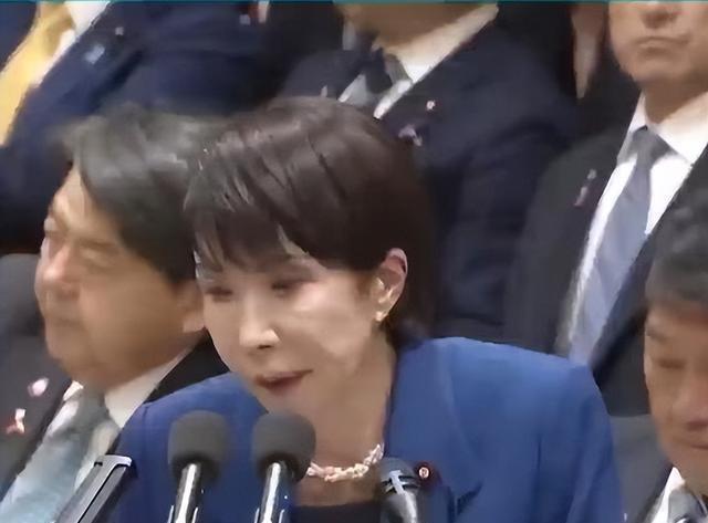 一架专机抵京，日高官满脸严肃，中方把话挑明：不见高市早苗