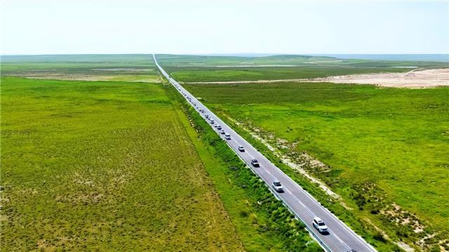 驰骋鄂托克草原天路，共赴暖城那达慕之约