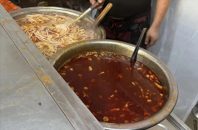 这座山西三朝古都，还是不输西安的碳水王国