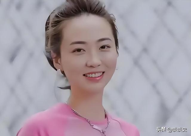 脱离许家印后，原恒大歌舞团长白珊珊，最后居然嫁给了这个男人