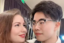 我，跟俄罗斯女友恋爱三天后回国，她不堪相思苦，辞了工作来找我图片