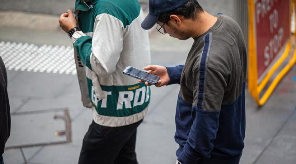 澳洲三大电信巨头紧急警告: 这些iPhone和三星手机即将被禁用!