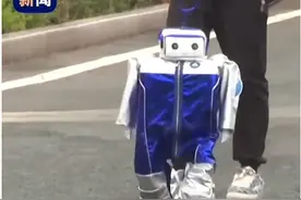 中国机器人跑马拉松！美国网友疑问：为什么关税对他们没有影响？图片