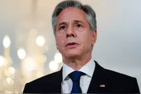 布林肯访华之前，洲际导弹冲天而起，解放军首次公开，不是东风41图片