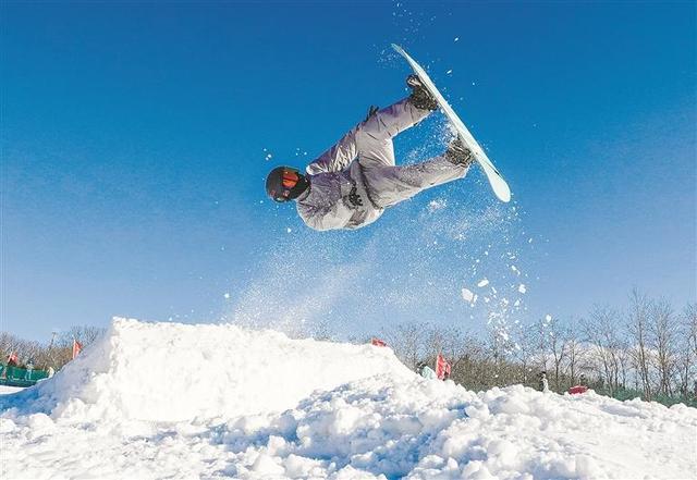 走进冬日童话 感受浪漫大连