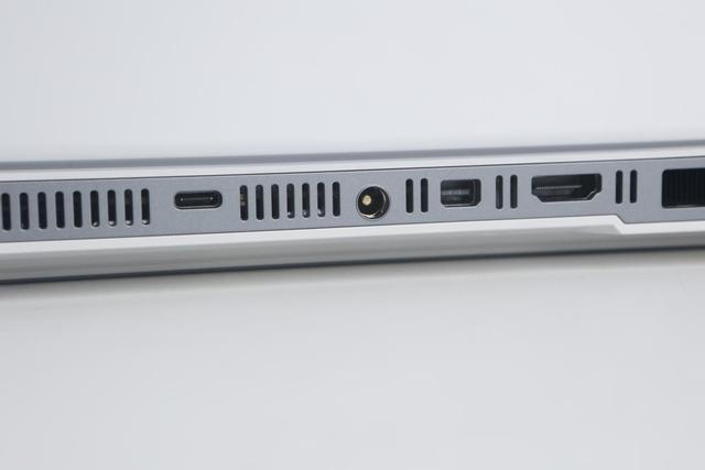 机械革命蛟龙16 Pro 2025评测：锐龙9 9955HX处理器+新模具带来全方位进化