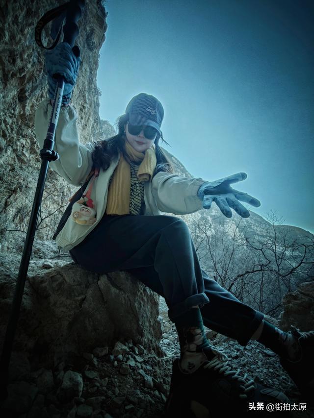 太原这处荒野秘境火了！探秘土匪窝，穿越北一线天，你敢来挑战吗