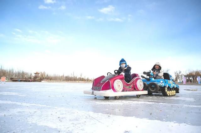 冬暖塞外燃激情 文旅惠民乐开怀——阿克塞县2026年第四届冬春文化旅游季暨全民趣味运动会启幕