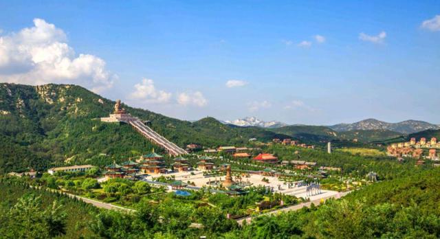 山东“富到漏油”的县级市，面积仅约深圳12，常住人口超过70万