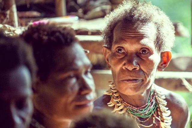 抱紧美日大腿，停飞中国航班、拒绝中国游客的小国，如今怎样了？