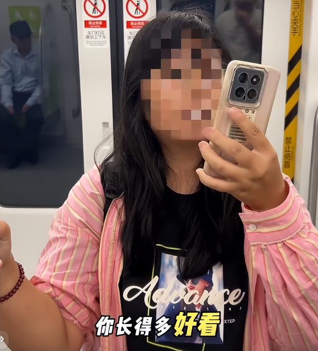 南京文旅傻眼了！“鸡鸣寺事件”女子正脸曝光，寺院官方无奈回应