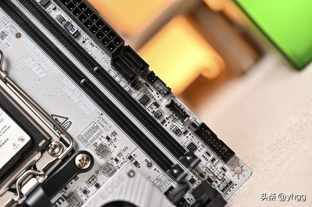 小身材大能量——微星 MPG B850I EDGE TI WIFI 刀锋钛主板开箱简测