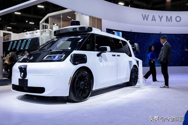 Waymo 150亿砸出“虚胖”车队？被特斯拉“轻资产”玩法降维打击！