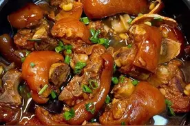分享12道砂锅菜，学会开一个砂锅居没有问题图片