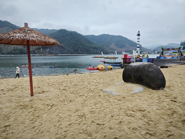 云和湖和龙泉剑