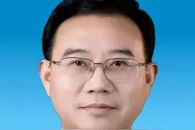 4位厅干履新，“80后”正厅黄巍新职明确图片