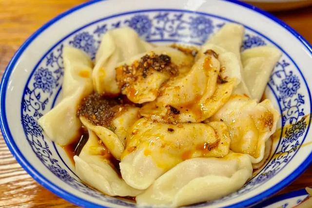 成都最适合逛吃的区域，每口都是市井味！