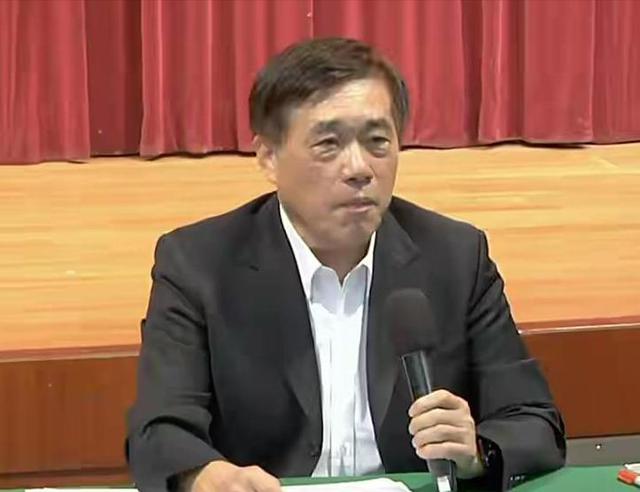 国民党主席选举仅剩3天，蒋万安终于表态了，郑丽文已毫无胜算？