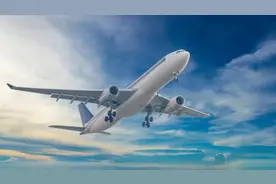 飞机延误后航空公司这样处理，法院：赔偿！图片