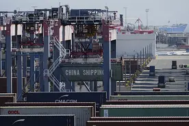 高额“停靠费”将作废，特朗普对华被迫后退，但新的阴谋正在酝酿图片