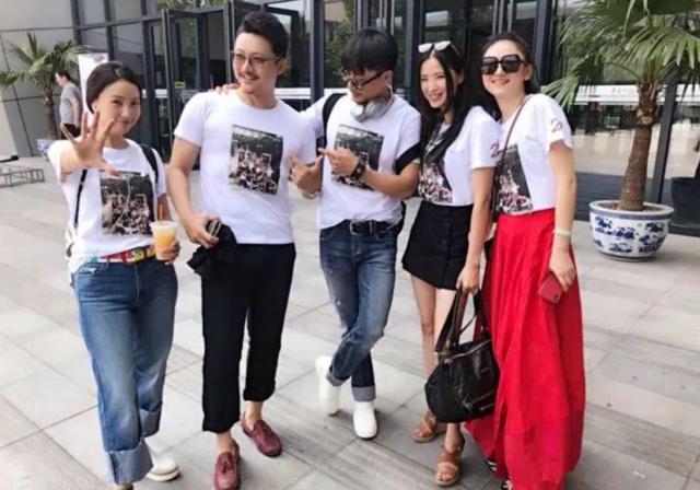 涂松岩的反差人生：荧幕气人渣男，生活暖到骨子里的好男人
