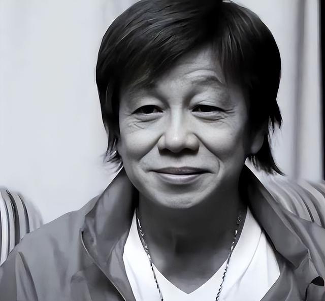 陈光标怒撕遮羞布：梁小龙哪里是病死	，分明是被折腾死的！