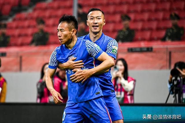 随着国安4-0三镇，中超积分榜更新：前4仅差2分，保级区混战升级