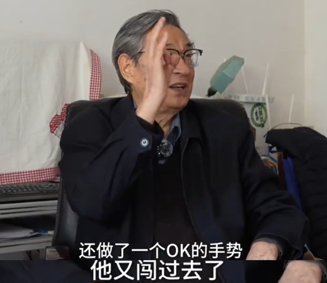 杨振宁追悼会现场：送别队伍一眼望不到头，生前好友曝离世前细节