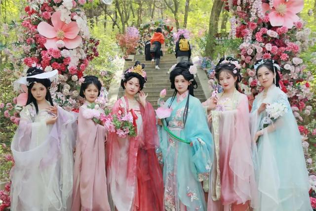 精彩演艺轮番炸场！这个假期，五莲等你来！