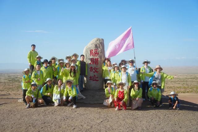 青云少年同走阳关大道，共赴梦想之约！