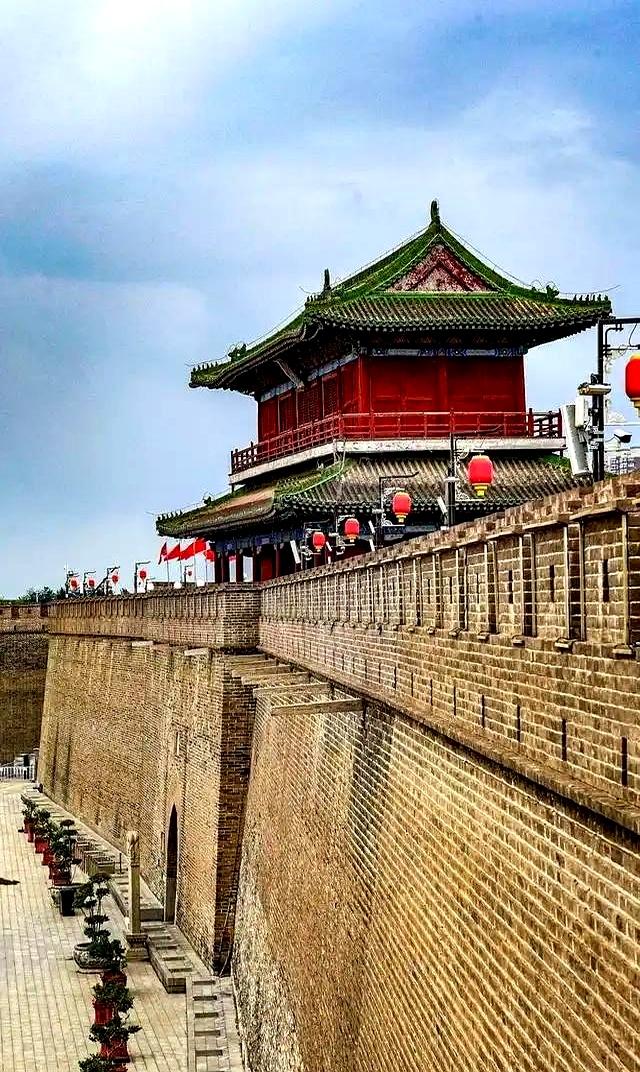 我是北京人，去了一趟河北，不得不说，河北比网上评价的还要好