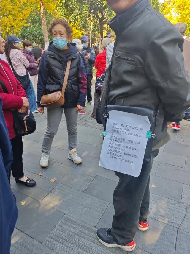 “为了女儿的幸福,我的一点脸面算什么?”