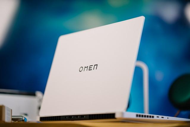 OMEN暗影精灵MAX评测：颜值很高，性能很猛