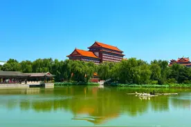 藏于京津冀交界处的古城，总投资30多亿，比故宫的三倍还大！图片