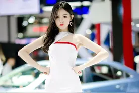 盘点二十位顶级女车模 ：看看谁是你心目中的No.1车模小姐图片