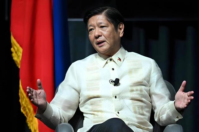 为了给日本撑腰	，菲律宾的飞机闯入我国领空，不料掉进了天罗地网