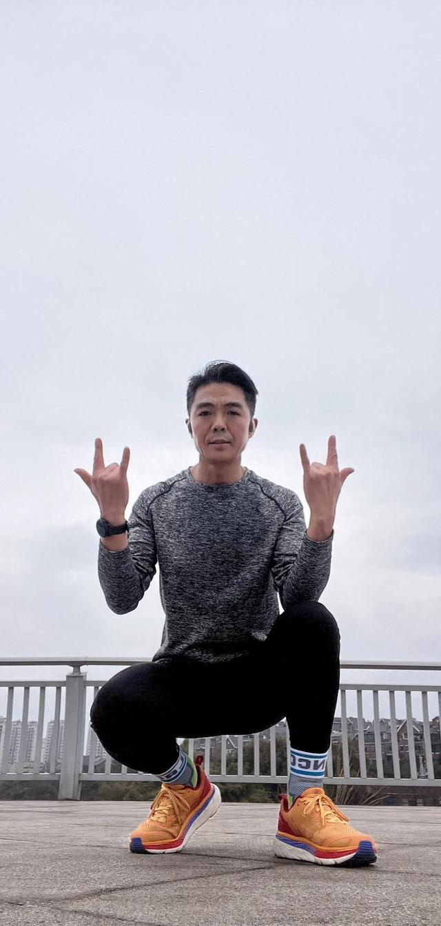 从 20 岁跑到 80 岁！各年龄段专属跑步指南	，错一步可能白练