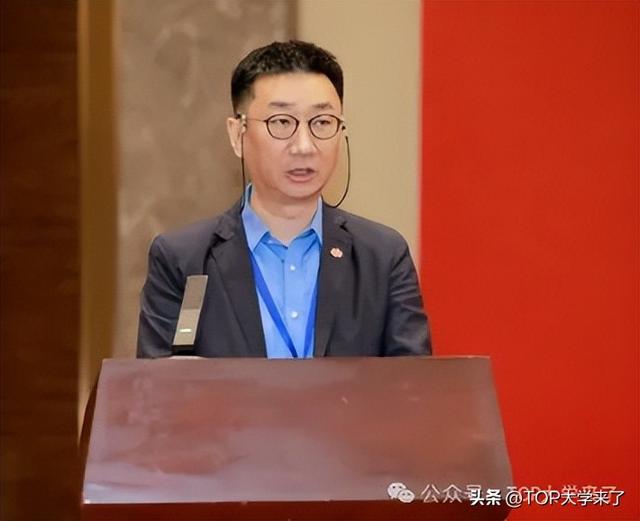 60位专家学者北戴河休假，最年轻的是33岁浙江大学教授
