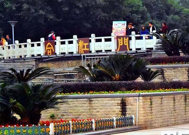 四川旅游：难忘宜宾长宁热气球赛采风行(图)