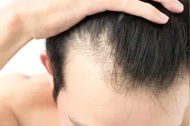 身体总觉得累，双腿无力？一盒中成药，补足精血，浑身有劲！图片