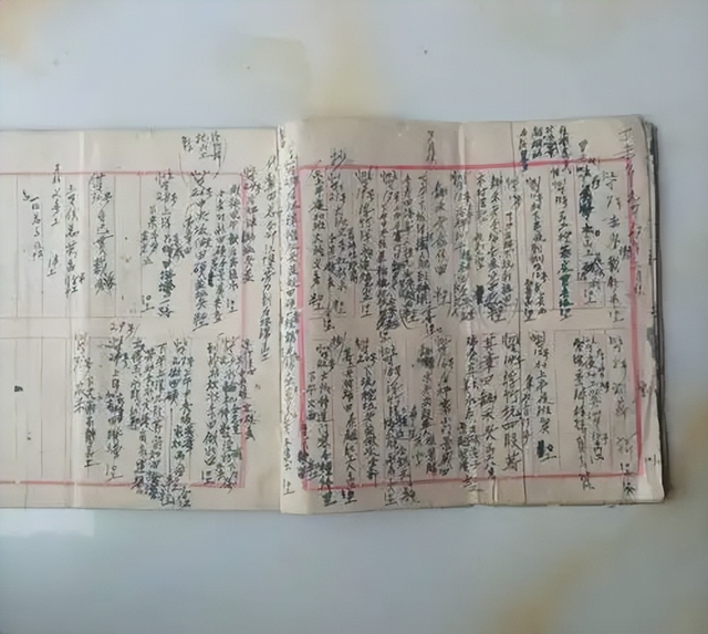 80岁爷爷沉迷游戏，不仅当起游戏主播，还和孙子消除两代人的代沟