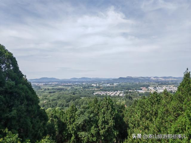 泰安西藏着一座“小泰山”，耗资1000万元打造，是自驾休闲好去处