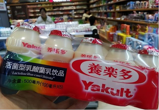 日本饮料巨头：年赚中国65亿，用汉字伪装，被误认成是中国品牌