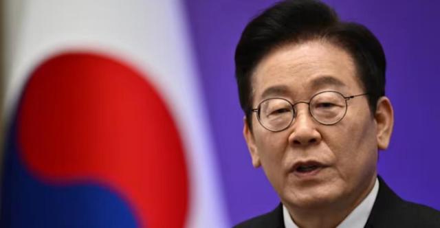 李在明访华刚回国	，就通告全球，与高市共进晚餐，3亿大单白签？