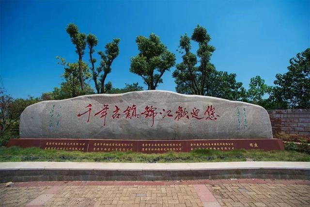 游在鹰潭｜中式美学深度游！山水、烟火、古建玩法全解锁，承包你的诗意周末