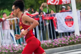 首金！特步助力中国男子马拉松站上亚洲之巅！图片