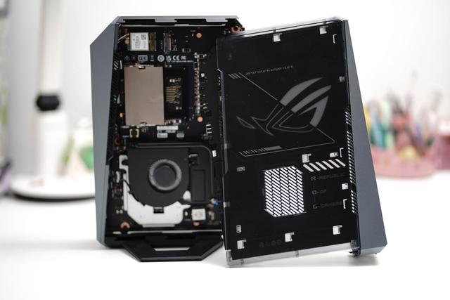 把X3D处理器塞进迷你主机是种什么体验？ROG魔霸9 MINI评测