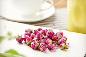 春季饮玫瑰，养颜美容又疏肝图片