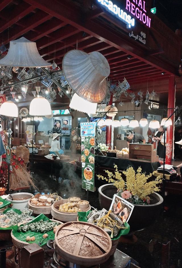 藏在曼谷商场里的“水上烟火”